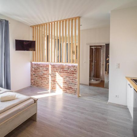 Black & White Vision Apartment - Centrum أوبولي المظهر الخارجي الصورة